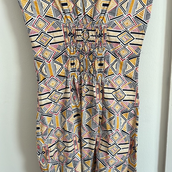 Patterned Dress - Picture 3 of 3